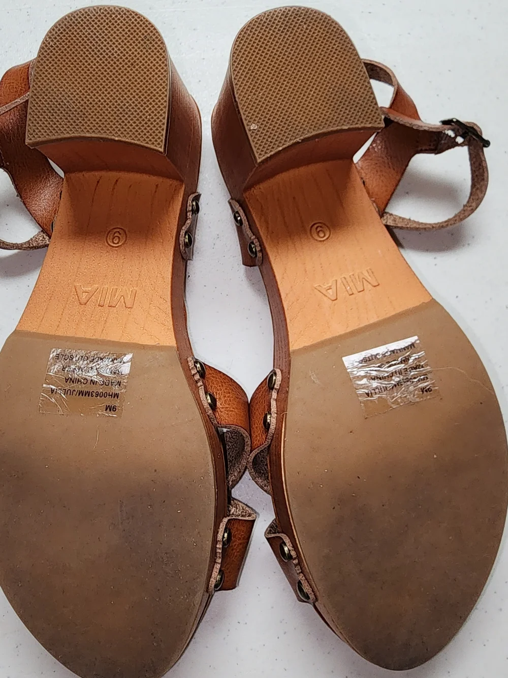 MIA Women's Brown Leather Cross-Strap Sandals